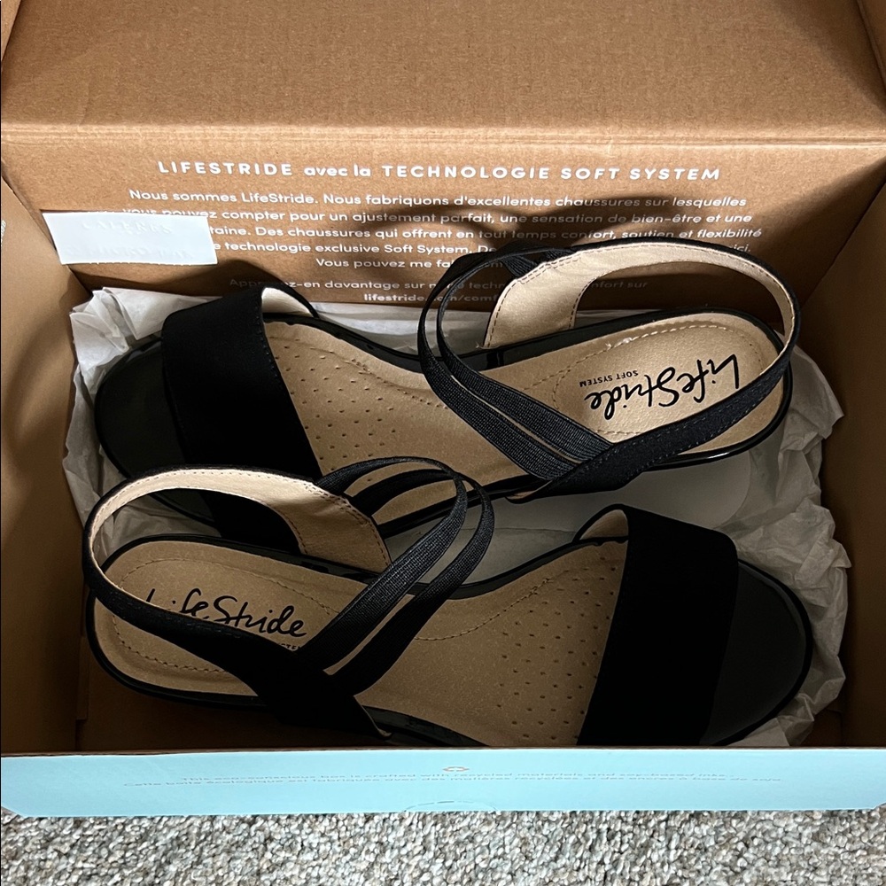 Life Stride Black Strappy Sandals